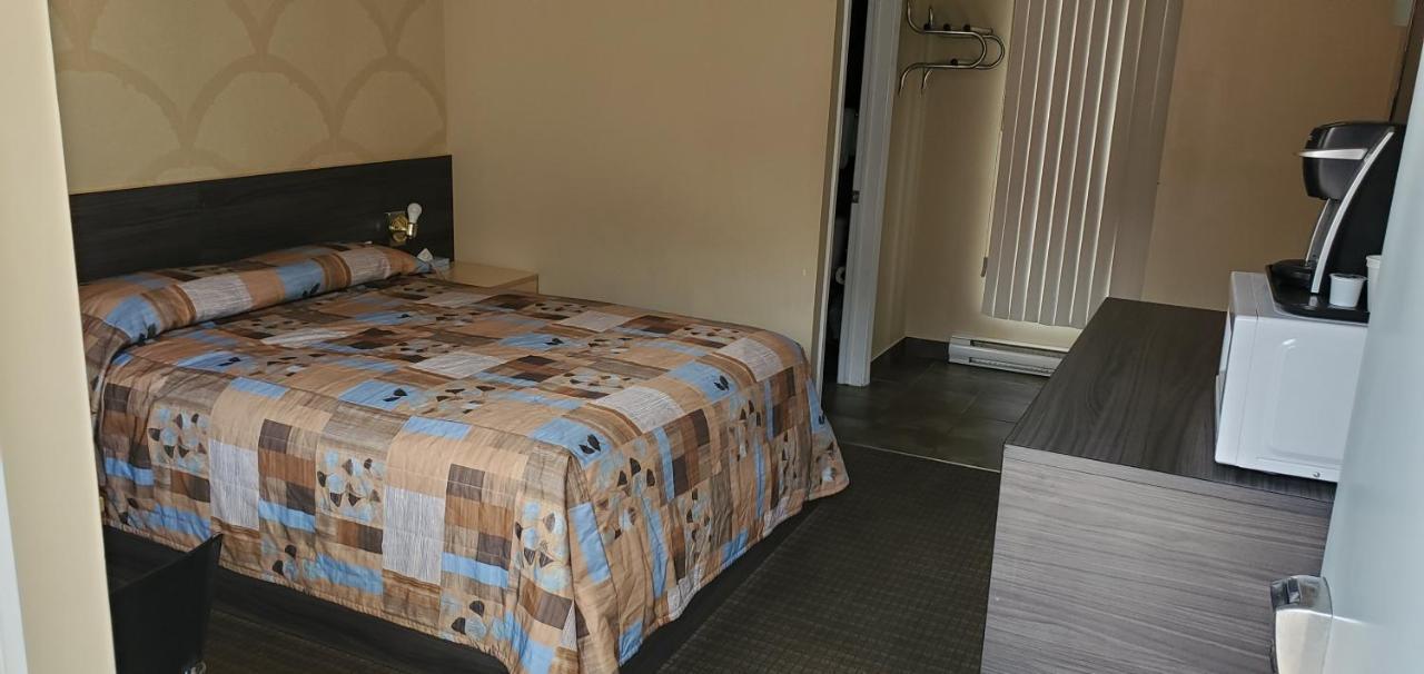 ברוסארד Motel Falcon מראה חיצוני תמונה