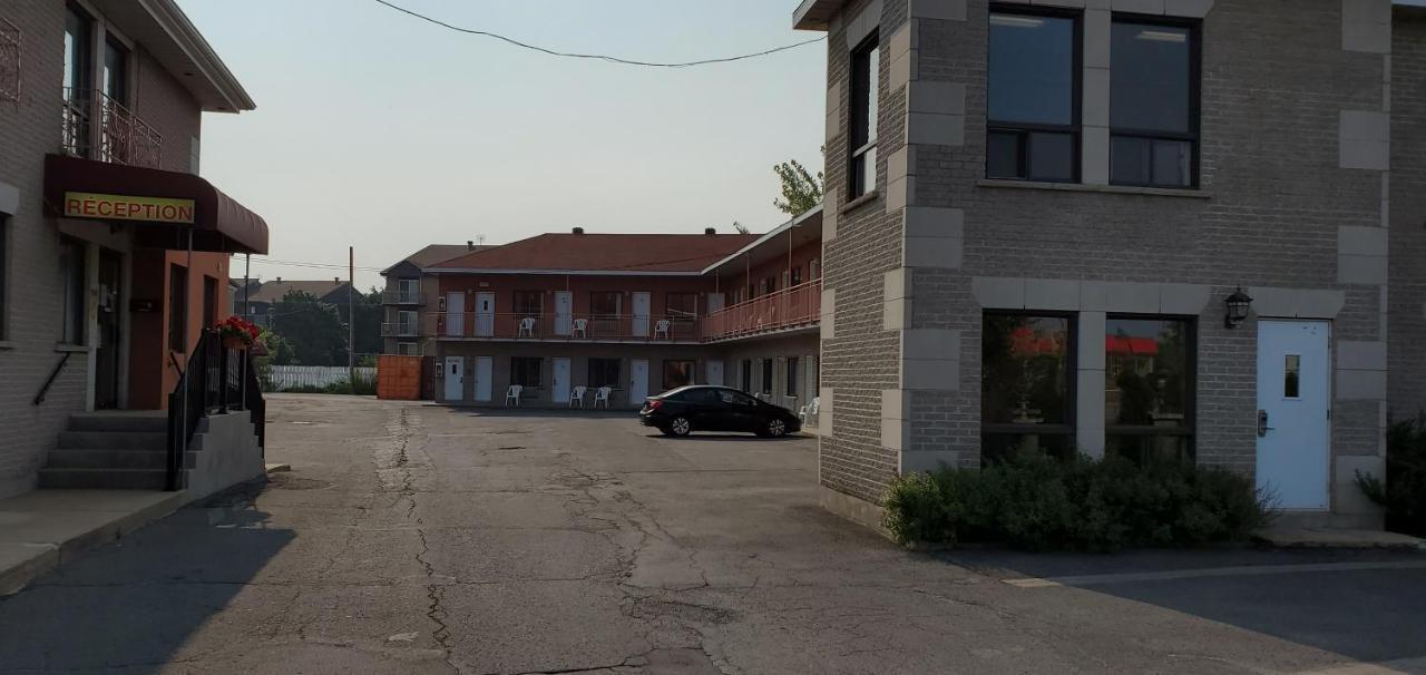 ברוסארד Motel Falcon מראה חיצוני תמונה